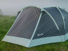 4-kohaline telk Everest