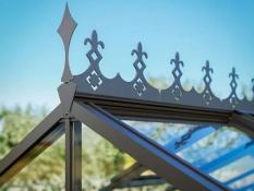 Dekoratiivne ornamentidega katusehari